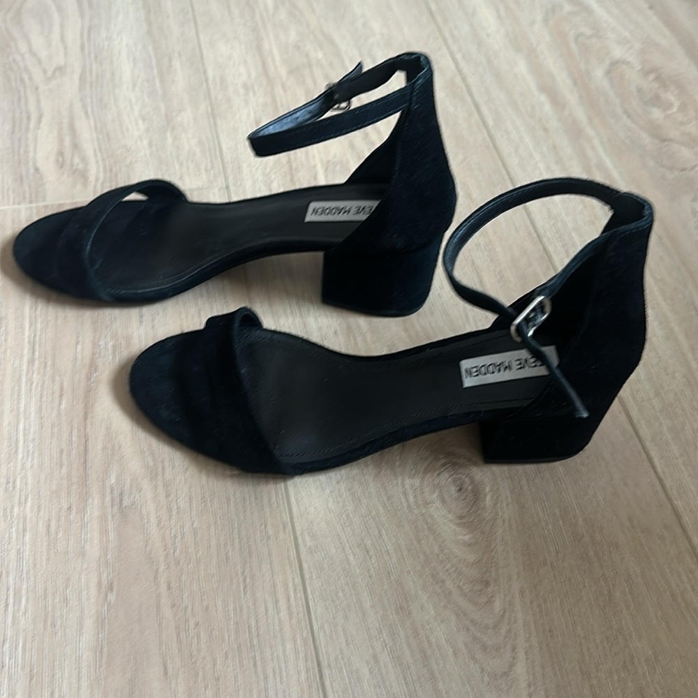 Steve Madden block heel- black suede - Picture 3 of 4